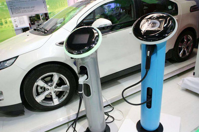 從2019政府工作報告洞悉汽車產業轉型 新興能源技術研發的戰略機遇